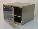 How Does a Stainless Steel Desiccator Cabinet Prevent Moisture?